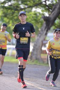 BIB: 1106, 0976
                            <button type="button" onclick="openModal(4977361)" class="btn btn-primary btn-sm float-right btn-popup" data-toggle="modal" data-target=".modal-high-quality">
                        <i class="fas fa-shopping-cart"></i> Add to Cart
                    </button>
                                            <button type="button" onclick="isThisMe(4977361, true)" class="btn btn-success btn-sm float-right btn-popup btn-isme hidden" data-toggle="tooltip" data-placement="bottom" title="นี่คือรูปของคุณใช่ไหม คลิกที่นี่เพื่อเอาเข้าอัลบั้ม">
                        <i class="fas fa-plus"></i> Add to album
                    </button>
                    <button type="button" onclick="isThisMe(4977361, false)" class="btn btn-warning btn-sm float-right btn-popup btn-isnotme hidden">
                        <i class="fas fa-ban"></i> Remove from album
                    </button>