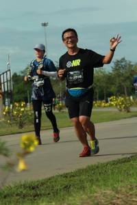 BIB: 0316
                            <button type="button" onclick="openModal(5211240)" class="btn btn-primary btn-sm float-right btn-popup" data-toggle="modal" data-target=".modal-high-quality">
                        <i class="fas fa-shopping-cart"></i> Add to Cart
                    </button>
                                            <button type="button" onclick="isThisMe(5211240, true)" class="btn btn-success btn-sm float-right btn-popup btn-isme hidden" data-toggle="tooltip" data-placement="bottom" title="นี่คือรูปของคุณใช่ไหม คลิกที่นี่เพื่อเอาเข้าอัลบั้ม">
                        <i class="fas fa-plus"></i> Add to album
                    </button>
                    <button type="button" onclick="isThisMe(5211240, false)" class="btn btn-warning btn-sm float-right btn-popup btn-isnotme hidden">
                        <i class="fas fa-ban"></i> Remove from album
                    </button>