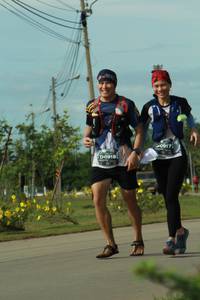 BIB: 0917, 918
                            <button type="button" onclick="openModal(5211380)" class="btn btn-primary btn-sm float-right btn-popup" data-toggle="modal" data-target=".modal-high-quality">
                        <i class="fas fa-shopping-cart"></i> Add to Cart
                    </button>
                                            <button type="button" onclick="isThisMe(5211380, true)" class="btn btn-success btn-sm float-right btn-popup btn-isme hidden" data-toggle="tooltip" data-placement="bottom" title="นี่คือรูปของคุณใช่ไหม คลิกที่นี่เพื่อเอาเข้าอัลบั้ม">
                        <i class="fas fa-plus"></i> Add to album
                    </button>
                    <button type="button" onclick="isThisMe(5211380, false)" class="btn btn-warning btn-sm float-right btn-popup btn-isnotme hidden">
                        <i class="fas fa-ban"></i> Remove from album
                    </button>