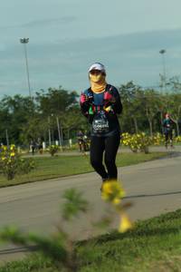 BIB: 625
                            <button type="button" onclick="openModal(5211307)" class="btn btn-primary btn-sm float-right btn-popup" data-toggle="modal" data-target=".modal-high-quality">
                        <i class="fas fa-shopping-cart"></i> Add to Cart
                    </button>
                                            <button type="button" onclick="isThisMe(5211307, true)" class="btn btn-success btn-sm float-right btn-popup btn-isme hidden" data-toggle="tooltip" data-placement="bottom" title="นี่คือรูปของคุณใช่ไหม คลิกที่นี่เพื่อเอาเข้าอัลบั้ม">
                        <i class="fas fa-plus"></i> Add to album
                    </button>
                    <button type="button" onclick="isThisMe(5211307, false)" class="btn btn-warning btn-sm float-right btn-popup btn-isnotme hidden">
                        <i class="fas fa-ban"></i> Remove from album
                    </button>