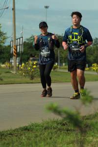 BIB: 0993, 0994
                            <button type="button" onclick="openModal(5211377)" class="btn btn-primary btn-sm float-right btn-popup" data-toggle="modal" data-target=".modal-high-quality">
                        <i class="fas fa-shopping-cart"></i> Add to Cart
                    </button>
                                            <button type="button" onclick="isThisMe(5211377, true)" class="btn btn-success btn-sm float-right btn-popup btn-isme hidden" data-toggle="tooltip" data-placement="bottom" title="นี่คือรูปของคุณใช่ไหม คลิกที่นี่เพื่อเอาเข้าอัลบั้ม">
                        <i class="fas fa-plus"></i> Add to album
                    </button>
                    <button type="button" onclick="isThisMe(5211377, false)" class="btn btn-warning btn-sm float-right btn-popup btn-isnotme hidden">
                        <i class="fas fa-ban"></i> Remove from album
                    </button>