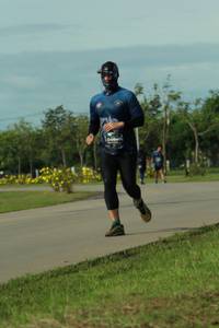 BIB: 0840
                            <button type="button" onclick="openModal(5211171)" class="btn btn-primary btn-sm float-right btn-popup" data-toggle="modal" data-target=".modal-high-quality">
                        <i class="fas fa-shopping-cart"></i> Add to Cart
                    </button>
                                            <button type="button" onclick="isThisMe(5211171, true)" class="btn btn-success btn-sm float-right btn-popup btn-isme hidden" data-toggle="tooltip" data-placement="bottom" title="นี่คือรูปของคุณใช่ไหม คลิกที่นี่เพื่อเอาเข้าอัลบั้ม">
                        <i class="fas fa-plus"></i> Add to album
                    </button>
                    <button type="button" onclick="isThisMe(5211171, false)" class="btn btn-warning btn-sm float-right btn-popup btn-isnotme hidden">
                        <i class="fas fa-ban"></i> Remove from album
                    </button>