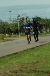 BIB: 
                            <button type="button" onclick="openModal(5211190)" class="btn btn-primary btn-sm float-right btn-popup" data-toggle="modal" data-target=".modal-high-quality">
                        <i class="fas fa-shopping-cart"></i> Add to Cart
                    </button>
                                            <button type="button" onclick="isThisMe(5211190, true)" class="btn btn-success btn-sm float-right btn-popup btn-isme hidden" data-toggle="tooltip" data-placement="bottom" title="นี่คือรูปของคุณใช่ไหม คลิกที่นี่เพื่อเอาเข้าอัลบั้ม">
                        <i class="fas fa-plus"></i> Add to album
                    </button>
                    <button type="button" onclick="isThisMe(5211190, false)" class="btn btn-warning btn-sm float-right btn-popup btn-isnotme hidden">
                        <i class="fas fa-ban"></i> Remove from album
                    </button>