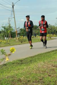 BIB: 115
                            <button type="button" onclick="openModal(4883661)" class="btn btn-primary btn-sm float-right btn-popup" data-toggle="modal" data-target=".modal-high-quality">
                        <i class="fas fa-shopping-cart"></i> Add to Cart
                    </button>
                                            <button type="button" onclick="isThisMe(4883661, true)" class="btn btn-success btn-sm float-right btn-popup btn-isme hidden" data-toggle="tooltip" data-placement="bottom" title="นี่คือรูปของคุณใช่ไหม คลิกที่นี่เพื่อเอาเข้าอัลบั้ม">
                        <i class="fas fa-plus"></i> Add to album
                    </button>
                    <button type="button" onclick="isThisMe(4883661, false)" class="btn btn-warning btn-sm float-right btn-popup btn-isnotme hidden">
                        <i class="fas fa-ban"></i> Remove from album
                    </button>