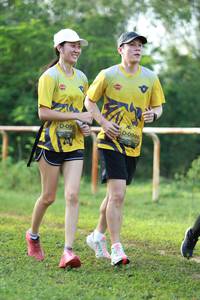 BIB: 0996, 099
                            <button type="button" onclick="openModal(4962698)" class="btn btn-primary btn-sm float-right btn-popup" data-toggle="modal" data-target=".modal-high-quality">
                        <i class="fas fa-shopping-cart"></i> Add to Cart
                    </button>
                                            <button type="button" onclick="isThisMe(4962698, true)" class="btn btn-success btn-sm float-right btn-popup btn-isme hidden" data-toggle="tooltip" data-placement="bottom" title="นี่คือรูปของคุณใช่ไหม คลิกที่นี่เพื่อเอาเข้าอัลบั้ม">
                        <i class="fas fa-plus"></i> Add to album
                    </button>
                    <button type="button" onclick="isThisMe(4962698, false)" class="btn btn-warning btn-sm float-right btn-popup btn-isnotme hidden">
                        <i class="fas fa-ban"></i> Remove from album
                    </button>