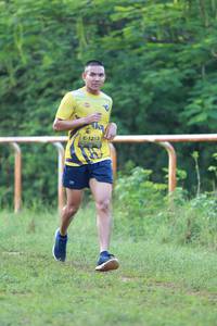 BIB: 1213
                            <button type="button" onclick="openModal(4912526)" class="btn btn-primary btn-sm float-right btn-popup" data-toggle="modal" data-target=".modal-high-quality">
                        <i class="fas fa-shopping-cart"></i> Add to Cart
                    </button>
                                            <button type="button" onclick="isThisMe(4912526, true)" class="btn btn-success btn-sm float-right btn-popup btn-isme hidden" data-toggle="tooltip" data-placement="bottom" title="นี่คือรูปของคุณใช่ไหม คลิกที่นี่เพื่อเอาเข้าอัลบั้ม">
                        <i class="fas fa-plus"></i> Add to album
                    </button>
                    <button type="button" onclick="isThisMe(4912526, false)" class="btn btn-warning btn-sm float-right btn-popup btn-isnotme hidden">
                        <i class="fas fa-ban"></i> Remove from album
                    </button>