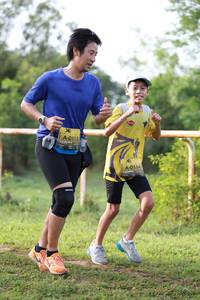 BIB: 0113, 0114
                            <button type="button" onclick="openModal(4966156)" class="btn btn-primary btn-sm float-right btn-popup" data-toggle="modal" data-target=".modal-high-quality">
                        <i class="fas fa-shopping-cart"></i> Add to Cart
                    </button>
                                            <button type="button" onclick="isThisMe(4966156, true)" class="btn btn-success btn-sm float-right btn-popup btn-isme hidden" data-toggle="tooltip" data-placement="bottom" title="นี่คือรูปของคุณใช่ไหม คลิกที่นี่เพื่อเอาเข้าอัลบั้ม">
                        <i class="fas fa-plus"></i> Add to album
                    </button>
                    <button type="button" onclick="isThisMe(4966156, false)" class="btn btn-warning btn-sm float-right btn-popup btn-isnotme hidden">
                        <i class="fas fa-ban"></i> Remove from album
                    </button>