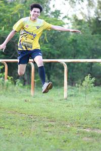 BIB: 0968
                            <button type="button" onclick="openModal(4927652)" class="btn btn-primary btn-sm float-right btn-popup" data-toggle="modal" data-target=".modal-high-quality">
                        <i class="fas fa-shopping-cart"></i> Add to Cart
                    </button>
                                            <button type="button" onclick="isThisMe(4927652, true)" class="btn btn-success btn-sm float-right btn-popup btn-isme hidden" data-toggle="tooltip" data-placement="bottom" title="นี่คือรูปของคุณใช่ไหม คลิกที่นี่เพื่อเอาเข้าอัลบั้ม">
                        <i class="fas fa-plus"></i> Add to album
                    </button>
                    <button type="button" onclick="isThisMe(4927652, false)" class="btn btn-warning btn-sm float-right btn-popup btn-isnotme hidden">
                        <i class="fas fa-ban"></i> Remove from album
                    </button>