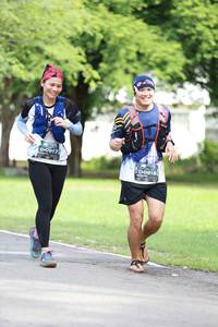 BIB: 0917, 0918
                            <button type="button" onclick="openModal(5001198)" class="btn btn-primary btn-sm float-right btn-popup" data-toggle="modal" data-target=".modal-high-quality">
                        <i class="fas fa-shopping-cart"></i> Add to Cart
                    </button>
                                            <button type="button" onclick="isThisMe(5001198, true)" class="btn btn-success btn-sm float-right btn-popup btn-isme hidden" data-toggle="tooltip" data-placement="bottom" title="นี่คือรูปของคุณใช่ไหม คลิกที่นี่เพื่อเอาเข้าอัลบั้ม">
                        <i class="fas fa-plus"></i> Add to album
                    </button>
                    <button type="button" onclick="isThisMe(5001198, false)" class="btn btn-warning btn-sm float-right btn-popup btn-isnotme hidden">
                        <i class="fas fa-ban"></i> Remove from album
                    </button>