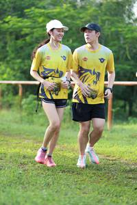 BIB: 996
                            <button type="button" onclick="openModal(4962672)" class="btn btn-primary btn-sm float-right btn-popup" data-toggle="modal" data-target=".modal-high-quality">
                        <i class="fas fa-shopping-cart"></i> Add to Cart
                    </button>
                                            <button type="button" onclick="isThisMe(4962672, true)" class="btn btn-success btn-sm float-right btn-popup btn-isme hidden" data-toggle="tooltip" data-placement="bottom" title="นี่คือรูปของคุณใช่ไหม คลิกที่นี่เพื่อเอาเข้าอัลบั้ม">
                        <i class="fas fa-plus"></i> Add to album
                    </button>
                    <button type="button" onclick="isThisMe(4962672, false)" class="btn btn-warning btn-sm float-right btn-popup btn-isnotme hidden">
                        <i class="fas fa-ban"></i> Remove from album
                    </button>