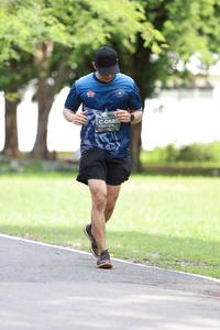 BIB: 0585
                            <button type="button" onclick="openModal(5011526)" class="btn btn-primary btn-sm float-right btn-popup" data-toggle="modal" data-target=".modal-high-quality">
                        <i class="fas fa-shopping-cart"></i> Add to Cart
                    </button>
                                            <button type="button" onclick="isThisMe(5011526, true)" class="btn btn-success btn-sm float-right btn-popup btn-isme hidden" data-toggle="tooltip" data-placement="bottom" title="นี่คือรูปของคุณใช่ไหม คลิกที่นี่เพื่อเอาเข้าอัลบั้ม">
                        <i class="fas fa-plus"></i> Add to album
                    </button>
                    <button type="button" onclick="isThisMe(5011526, false)" class="btn btn-warning btn-sm float-right btn-popup btn-isnotme hidden">
                        <i class="fas fa-ban"></i> Remove from album
                    </button>