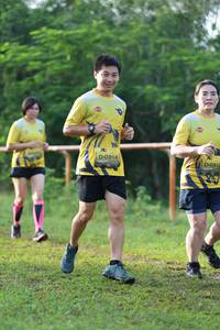 BIB: 0914, 0913
                            <button type="button" onclick="openModal(4964619)" class="btn btn-primary btn-sm float-right btn-popup" data-toggle="modal" data-target=".modal-high-quality">
                        <i class="fas fa-shopping-cart"></i> Add to Cart
                    </button>
                                            <button type="button" onclick="isThisMe(4964619, true)" class="btn btn-success btn-sm float-right btn-popup btn-isme hidden" data-toggle="tooltip" data-placement="bottom" title="นี่คือรูปของคุณใช่ไหม คลิกที่นี่เพื่อเอาเข้าอัลบั้ม">
                        <i class="fas fa-plus"></i> Add to album
                    </button>
                    <button type="button" onclick="isThisMe(4964619, false)" class="btn btn-warning btn-sm float-right btn-popup btn-isnotme hidden">
                        <i class="fas fa-ban"></i> Remove from album
                    </button>