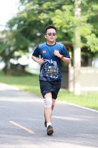 BIB: 0131
                            <button type="button" onclick="openModal(4992145)" class="btn btn-primary btn-sm float-right btn-popup" data-toggle="modal" data-target=".modal-high-quality">
                        <i class="fas fa-shopping-cart"></i> Add to Cart
                    </button>
                                            <button type="button" onclick="isThisMe(4992145, true)" class="btn btn-success btn-sm float-right btn-popup btn-isme hidden" data-toggle="tooltip" data-placement="bottom" title="นี่คือรูปของคุณใช่ไหม คลิกที่นี่เพื่อเอาเข้าอัลบั้ม">
                        <i class="fas fa-plus"></i> Add to album
                    </button>
                    <button type="button" onclick="isThisMe(4992145, false)" class="btn btn-warning btn-sm float-right btn-popup btn-isnotme hidden">
                        <i class="fas fa-ban"></i> Remove from album
                    </button>