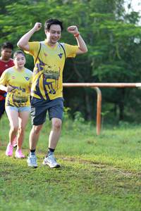 BIB: 0640
                            <button type="button" onclick="openModal(4968314)" class="btn btn-primary btn-sm float-right btn-popup" data-toggle="modal" data-target=".modal-high-quality">
                        <i class="fas fa-shopping-cart"></i> Add to Cart
                    </button>
                                            <button type="button" onclick="isThisMe(4968314, true)" class="btn btn-success btn-sm float-right btn-popup btn-isme hidden" data-toggle="tooltip" data-placement="bottom" title="นี่คือรูปของคุณใช่ไหม คลิกที่นี่เพื่อเอาเข้าอัลบั้ม">
                        <i class="fas fa-plus"></i> Add to album
                    </button>
                    <button type="button" onclick="isThisMe(4968314, false)" class="btn btn-warning btn-sm float-right btn-popup btn-isnotme hidden">
                        <i class="fas fa-ban"></i> Remove from album
                    </button>