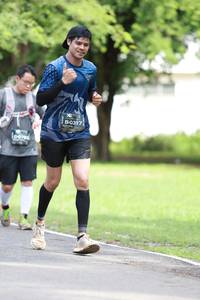 BIB: 0317
                            <button type="button" onclick="openModal(5002540)" class="btn btn-primary btn-sm float-right btn-popup" data-toggle="modal" data-target=".modal-high-quality">
                        <i class="fas fa-shopping-cart"></i> Add to Cart
                    </button>
                                            <button type="button" onclick="isThisMe(5002540, true)" class="btn btn-success btn-sm float-right btn-popup btn-isme hidden" data-toggle="tooltip" data-placement="bottom" title="นี่คือรูปของคุณใช่ไหม คลิกที่นี่เพื่อเอาเข้าอัลบั้ม">
                        <i class="fas fa-plus"></i> Add to album
                    </button>
                    <button type="button" onclick="isThisMe(5002540, false)" class="btn btn-warning btn-sm float-right btn-popup btn-isnotme hidden">
                        <i class="fas fa-ban"></i> Remove from album
                    </button>