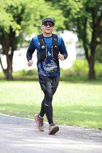 BIB: 0683
                            <button type="button" onclick="openModal(5011780)" class="btn btn-primary btn-sm float-right btn-popup" data-toggle="modal" data-target=".modal-high-quality">
                        <i class="fas fa-shopping-cart"></i> Add to Cart
                    </button>
                                            <button type="button" onclick="isThisMe(5011780, true)" class="btn btn-success btn-sm float-right btn-popup btn-isme hidden" data-toggle="tooltip" data-placement="bottom" title="นี่คือรูปของคุณใช่ไหม คลิกที่นี่เพื่อเอาเข้าอัลบั้ม">
                        <i class="fas fa-plus"></i> Add to album
                    </button>
                    <button type="button" onclick="isThisMe(5011780, false)" class="btn btn-warning btn-sm float-right btn-popup btn-isnotme hidden">
                        <i class="fas fa-ban"></i> Remove from album
                    </button>