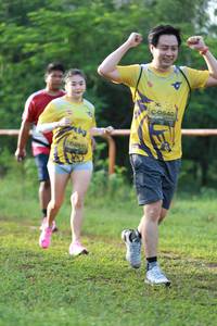 BIB: 0640, 641
                            <button type="button" onclick="openModal(4968310)" class="btn btn-primary btn-sm float-right btn-popup" data-toggle="modal" data-target=".modal-high-quality">
                        <i class="fas fa-shopping-cart"></i> Add to Cart
                    </button>
                                            <button type="button" onclick="isThisMe(4968310, true)" class="btn btn-success btn-sm float-right btn-popup btn-isme hidden" data-toggle="tooltip" data-placement="bottom" title="นี่คือรูปของคุณใช่ไหม คลิกที่นี่เพื่อเอาเข้าอัลบั้ม">
                        <i class="fas fa-plus"></i> Add to album
                    </button>
                    <button type="button" onclick="isThisMe(4968310, false)" class="btn btn-warning btn-sm float-right btn-popup btn-isnotme hidden">
                        <i class="fas fa-ban"></i> Remove from album
                    </button>