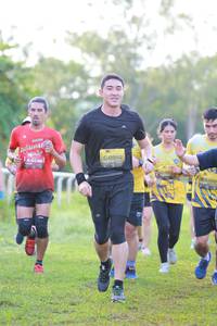 BIB: 582, 0390
                            <button type="button" onclick="openModal(4925794)" class="btn btn-primary btn-sm float-right btn-popup" data-toggle="modal" data-target=".modal-high-quality">
                        <i class="fas fa-shopping-cart"></i> Add to Cart
                    </button>
                                            <button type="button" onclick="isThisMe(4925794, true)" class="btn btn-success btn-sm float-right btn-popup btn-isme hidden" data-toggle="tooltip" data-placement="bottom" title="นี่คือรูปของคุณใช่ไหม คลิกที่นี่เพื่อเอาเข้าอัลบั้ม">
                        <i class="fas fa-plus"></i> Add to album
                    </button>
                    <button type="button" onclick="isThisMe(4925794, false)" class="btn btn-warning btn-sm float-right btn-popup btn-isnotme hidden">
                        <i class="fas fa-ban"></i> Remove from album
                    </button>