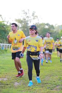 BIB: 0360, 0212
                            <button type="button" onclick="openModal(4925809)" class="btn btn-primary btn-sm float-right btn-popup" data-toggle="modal" data-target=".modal-high-quality">
                        <i class="fas fa-shopping-cart"></i> Add to Cart
                    </button>
                                            <button type="button" onclick="isThisMe(4925809, true)" class="btn btn-success btn-sm float-right btn-popup btn-isme hidden" data-toggle="tooltip" data-placement="bottom" title="นี่คือรูปของคุณใช่ไหม คลิกที่นี่เพื่อเอาเข้าอัลบั้ม">
                        <i class="fas fa-plus"></i> Add to album
                    </button>
                    <button type="button" onclick="isThisMe(4925809, false)" class="btn btn-warning btn-sm float-right btn-popup btn-isnotme hidden">
                        <i class="fas fa-ban"></i> Remove from album
                    </button>