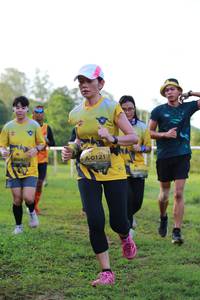 BIB: 0425, 0121
                            <button type="button" onclick="openModal(4914598)" class="btn btn-primary btn-sm float-right btn-popup" data-toggle="modal" data-target=".modal-high-quality">
                        <i class="fas fa-shopping-cart"></i> Add to Cart
                    </button>
                                            <button type="button" onclick="isThisMe(4914598, true)" class="btn btn-success btn-sm float-right btn-popup btn-isme hidden" data-toggle="tooltip" data-placement="bottom" title="นี่คือรูปของคุณใช่ไหม คลิกที่นี่เพื่อเอาเข้าอัลบั้ม">
                        <i class="fas fa-plus"></i> Add to album
                    </button>
                    <button type="button" onclick="isThisMe(4914598, false)" class="btn btn-warning btn-sm float-right btn-popup btn-isnotme hidden">
                        <i class="fas fa-ban"></i> Remove from album
                    </button>