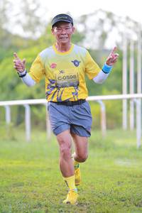 BIB: 0598
                            <button type="button" onclick="openModal(4907799)" class="btn btn-primary btn-sm float-right btn-popup" data-toggle="modal" data-target=".modal-high-quality">
                        <i class="fas fa-shopping-cart"></i> Add to Cart
                    </button>
                                            <button type="button" onclick="isThisMe(4907799, true)" class="btn btn-success btn-sm float-right btn-popup btn-isme hidden" data-toggle="tooltip" data-placement="bottom" title="นี่คือรูปของคุณใช่ไหม คลิกที่นี่เพื่อเอาเข้าอัลบั้ม">
                        <i class="fas fa-plus"></i> Add to album
                    </button>
                    <button type="button" onclick="isThisMe(4907799, false)" class="btn btn-warning btn-sm float-right btn-popup btn-isnotme hidden">
                        <i class="fas fa-ban"></i> Remove from album
                    </button>