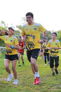 BIB: 0406, 80405, 0302
                            <button type="button" onclick="openModal(4934008)" class="btn btn-primary btn-sm float-right btn-popup" data-toggle="modal" data-target=".modal-high-quality">
                        <i class="fas fa-shopping-cart"></i> Add to Cart
                    </button>
                                            <button type="button" onclick="isThisMe(4934008, true)" class="btn btn-success btn-sm float-right btn-popup btn-isme hidden" data-toggle="tooltip" data-placement="bottom" title="นี่คือรูปของคุณใช่ไหม คลิกที่นี่เพื่อเอาเข้าอัลบั้ม">
                        <i class="fas fa-plus"></i> Add to album
                    </button>
                    <button type="button" onclick="isThisMe(4934008, false)" class="btn btn-warning btn-sm float-right btn-popup btn-isnotme hidden">
                        <i class="fas fa-ban"></i> Remove from album
                    </button>