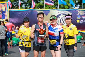 BIB: 0463, 0262
                            <button type="button" onclick="openModal(5013926)" class="btn btn-primary btn-sm float-right btn-popup" data-toggle="modal" data-target=".modal-high-quality">
                        <i class="fas fa-shopping-cart"></i> Add to Cart
                    </button>
                                            <button type="button" onclick="isThisMe(5013926, true)" class="btn btn-success btn-sm float-right btn-popup btn-isme hidden" data-toggle="tooltip" data-placement="bottom" title="นี่คือรูปของคุณใช่ไหม คลิกที่นี่เพื่อเอาเข้าอัลบั้ม">
                        <i class="fas fa-plus"></i> Add to album
                    </button>
                    <button type="button" onclick="isThisMe(5013926, false)" class="btn btn-warning btn-sm float-right btn-popup btn-isnotme hidden">
                        <i class="fas fa-ban"></i> Remove from album
                    </button>