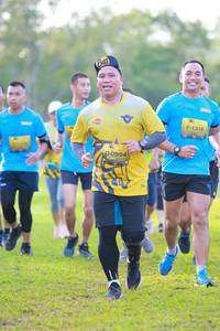 BIB: 1316, 994
                            <button type="button" onclick="openModal(5016594)" class="btn btn-primary btn-sm float-right btn-popup" data-toggle="modal" data-target=".modal-high-quality">
                        <i class="fas fa-shopping-cart"></i> Add to Cart
                    </button>
                                            <button type="button" onclick="isThisMe(5016594, true)" class="btn btn-success btn-sm float-right btn-popup btn-isme hidden" data-toggle="tooltip" data-placement="bottom" title="นี่คือรูปของคุณใช่ไหม คลิกที่นี่เพื่อเอาเข้าอัลบั้ม">
                        <i class="fas fa-plus"></i> Add to album
                    </button>
                    <button type="button" onclick="isThisMe(5016594, false)" class="btn btn-warning btn-sm float-right btn-popup btn-isnotme hidden">
                        <i class="fas fa-ban"></i> Remove from album
                    </button>