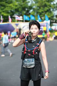 BIB: 0430
                            <button type="button" onclick="openModal(4954756)" class="btn btn-primary btn-sm float-right btn-popup" data-toggle="modal" data-target=".modal-high-quality">
                        <i class="fas fa-shopping-cart"></i> Add to Cart
                    </button>
                                            <button type="button" onclick="isThisMe(4954756, true)" class="btn btn-success btn-sm float-right btn-popup btn-isme hidden" data-toggle="tooltip" data-placement="bottom" title="นี่คือรูปของคุณใช่ไหม คลิกที่นี่เพื่อเอาเข้าอัลบั้ม">
                        <i class="fas fa-plus"></i> Add to album
                    </button>
                    <button type="button" onclick="isThisMe(4954756, false)" class="btn btn-warning btn-sm float-right btn-popup btn-isnotme hidden">
                        <i class="fas fa-ban"></i> Remove from album
                    </button>