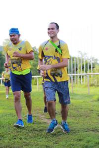 BIB: 0444, 439
                            <button type="button" onclick="openModal(4925524)" class="btn btn-primary btn-sm float-right btn-popup" data-toggle="modal" data-target=".modal-high-quality">
                        <i class="fas fa-shopping-cart"></i> Add to Cart
                    </button>
                                            <button type="button" onclick="isThisMe(4925524, true)" class="btn btn-success btn-sm float-right btn-popup btn-isme hidden" data-toggle="tooltip" data-placement="bottom" title="นี่คือรูปของคุณใช่ไหม คลิกที่นี่เพื่อเอาเข้าอัลบั้ม">
                        <i class="fas fa-plus"></i> Add to album
                    </button>
                    <button type="button" onclick="isThisMe(4925524, false)" class="btn btn-warning btn-sm float-right btn-popup btn-isnotme hidden">
                        <i class="fas fa-ban"></i> Remove from album
                    </button>