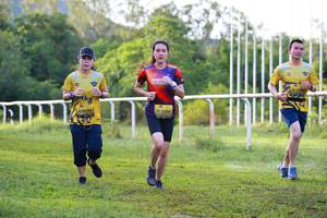 BIB: 0188, 1280
                            <button type="button" onclick="openModal(5016054)" class="btn btn-primary btn-sm float-right btn-popup" data-toggle="modal" data-target=".modal-high-quality">
                        <i class="fas fa-shopping-cart"></i> Add to Cart
                    </button>
                                            <button type="button" onclick="isThisMe(5016054, true)" class="btn btn-success btn-sm float-right btn-popup btn-isme hidden" data-toggle="tooltip" data-placement="bottom" title="นี่คือรูปของคุณใช่ไหม คลิกที่นี่เพื่อเอาเข้าอัลบั้ม">
                        <i class="fas fa-plus"></i> Add to album
                    </button>
                    <button type="button" onclick="isThisMe(5016054, false)" class="btn btn-warning btn-sm float-right btn-popup btn-isnotme hidden">
                        <i class="fas fa-ban"></i> Remove from album
                    </button>