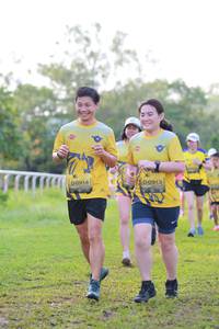 BIB: 0914, 0913
                            <button type="button" onclick="openModal(4934070)" class="btn btn-primary btn-sm float-right btn-popup" data-toggle="modal" data-target=".modal-high-quality">
                        <i class="fas fa-shopping-cart"></i> Add to Cart
                    </button>
                                            <button type="button" onclick="isThisMe(4934070, true)" class="btn btn-success btn-sm float-right btn-popup btn-isme hidden" data-toggle="tooltip" data-placement="bottom" title="นี่คือรูปของคุณใช่ไหม คลิกที่นี่เพื่อเอาเข้าอัลบั้ม">
                        <i class="fas fa-plus"></i> Add to album
                    </button>
                    <button type="button" onclick="isThisMe(4934070, false)" class="btn btn-warning btn-sm float-right btn-popup btn-isnotme hidden">
                        <i class="fas fa-ban"></i> Remove from album
                    </button>