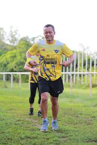 BIB: 0407
                            <button type="button" onclick="openModal(4913292)" class="btn btn-primary btn-sm float-right btn-popup" data-toggle="modal" data-target=".modal-high-quality">
                        <i class="fas fa-shopping-cart"></i> Add to Cart
                    </button>
                                            <button type="button" onclick="isThisMe(4913292, true)" class="btn btn-success btn-sm float-right btn-popup btn-isme hidden" data-toggle="tooltip" data-placement="bottom" title="นี่คือรูปของคุณใช่ไหม คลิกที่นี่เพื่อเอาเข้าอัลบั้ม">
                        <i class="fas fa-plus"></i> Add to album
                    </button>
                    <button type="button" onclick="isThisMe(4913292, false)" class="btn btn-warning btn-sm float-right btn-popup btn-isnotme hidden">
                        <i class="fas fa-ban"></i> Remove from album
                    </button>