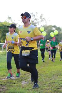 BIB: 927, 0083
                            <button type="button" onclick="openModal(4926703)" class="btn btn-primary btn-sm float-right btn-popup" data-toggle="modal" data-target=".modal-high-quality">
                        <i class="fas fa-shopping-cart"></i> Add to Cart
                    </button>
                                            <button type="button" onclick="isThisMe(4926703, true)" class="btn btn-success btn-sm float-right btn-popup btn-isme hidden" data-toggle="tooltip" data-placement="bottom" title="นี่คือรูปของคุณใช่ไหม คลิกที่นี่เพื่อเอาเข้าอัลบั้ม">
                        <i class="fas fa-plus"></i> Add to album
                    </button>
                    <button type="button" onclick="isThisMe(4926703, false)" class="btn btn-warning btn-sm float-right btn-popup btn-isnotme hidden">
                        <i class="fas fa-ban"></i> Remove from album
                    </button>