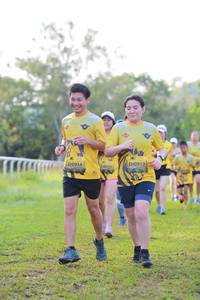 BIB: 0914, 913
                            <button type="button" onclick="openModal(4934059)" class="btn btn-primary btn-sm float-right btn-popup" data-toggle="modal" data-target=".modal-high-quality">
                        <i class="fas fa-shopping-cart"></i> Add to Cart
                    </button>
                                            <button type="button" onclick="isThisMe(4934059, true)" class="btn btn-success btn-sm float-right btn-popup btn-isme hidden" data-toggle="tooltip" data-placement="bottom" title="นี่คือรูปของคุณใช่ไหม คลิกที่นี่เพื่อเอาเข้าอัลบั้ม">
                        <i class="fas fa-plus"></i> Add to album
                    </button>
                    <button type="button" onclick="isThisMe(4934059, false)" class="btn btn-warning btn-sm float-right btn-popup btn-isnotme hidden">
                        <i class="fas fa-ban"></i> Remove from album
                    </button>