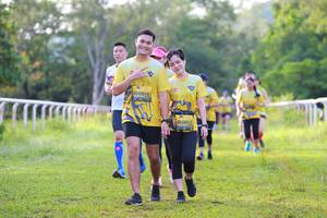 BIB: 816, 0817
                            <button type="button" onclick="openModal(5016389)" class="btn btn-primary btn-sm float-right btn-popup" data-toggle="modal" data-target=".modal-high-quality">
                        <i class="fas fa-shopping-cart"></i> Add to Cart
                    </button>
                                            <button type="button" onclick="isThisMe(5016389, true)" class="btn btn-success btn-sm float-right btn-popup btn-isme hidden" data-toggle="tooltip" data-placement="bottom" title="นี่คือรูปของคุณใช่ไหม คลิกที่นี่เพื่อเอาเข้าอัลบั้ม">
                        <i class="fas fa-plus"></i> Add to album
                    </button>
                    <button type="button" onclick="isThisMe(5016389, false)" class="btn btn-warning btn-sm float-right btn-popup btn-isnotme hidden">
                        <i class="fas fa-ban"></i> Remove from album
                    </button>