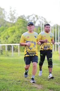 BIB: 0150, 0529
                            <button type="button" onclick="openModal(4923195)" class="btn btn-primary btn-sm float-right btn-popup" data-toggle="modal" data-target=".modal-high-quality">
                        <i class="fas fa-shopping-cart"></i> Add to Cart
                    </button>
                                            <button type="button" onclick="isThisMe(4923195, true)" class="btn btn-success btn-sm float-right btn-popup btn-isme hidden" data-toggle="tooltip" data-placement="bottom" title="นี่คือรูปของคุณใช่ไหม คลิกที่นี่เพื่อเอาเข้าอัลบั้ม">
                        <i class="fas fa-plus"></i> Add to album
                    </button>
                    <button type="button" onclick="isThisMe(4923195, false)" class="btn btn-warning btn-sm float-right btn-popup btn-isnotme hidden">
                        <i class="fas fa-ban"></i> Remove from album
                    </button>