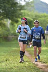 BIB: 0318, 0756
                            <button type="button" onclick="openModal(5075877)" class="btn btn-primary btn-sm float-right btn-popup" data-toggle="modal" data-target=".modal-high-quality">
                        <i class="fas fa-shopping-cart"></i> Add to Cart
                    </button>
                                            <button type="button" onclick="isThisMe(5075877, true)" class="btn btn-success btn-sm float-right btn-popup btn-isme hidden" data-toggle="tooltip" data-placement="bottom" title="นี่คือรูปของคุณใช่ไหม คลิกที่นี่เพื่อเอาเข้าอัลบั้ม">
                        <i class="fas fa-plus"></i> Add to album
                    </button>
                    <button type="button" onclick="isThisMe(5075877, false)" class="btn btn-warning btn-sm float-right btn-popup btn-isnotme hidden">
                        <i class="fas fa-ban"></i> Remove from album
                    </button>