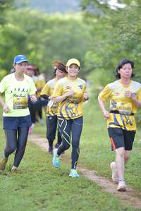 BIB: 573, 572, 1049
                            <button type="button" onclick="openModal(4991304)" class="btn btn-primary btn-sm float-right btn-popup" data-toggle="modal" data-target=".modal-high-quality">
                        <i class="fas fa-shopping-cart"></i> Add to Cart
                    </button>
                                            <button type="button" onclick="isThisMe(4991304, true)" class="btn btn-success btn-sm float-right btn-popup btn-isme hidden" data-toggle="tooltip" data-placement="bottom" title="นี่คือรูปของคุณใช่ไหม คลิกที่นี่เพื่อเอาเข้าอัลบั้ม">
                        <i class="fas fa-plus"></i> Add to album
                    </button>
                    <button type="button" onclick="isThisMe(4991304, false)" class="btn btn-warning btn-sm float-right btn-popup btn-isnotme hidden">
                        <i class="fas fa-ban"></i> Remove from album
                    </button>