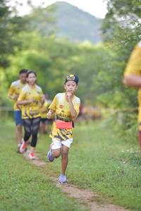 BIB: 1138
                            <button type="button" onclick="openModal(4940938)" class="btn btn-primary btn-sm float-right btn-popup" data-toggle="modal" data-target=".modal-high-quality">
                        <i class="fas fa-shopping-cart"></i> Add to Cart
                    </button>
                                            <button type="button" onclick="isThisMe(4940938, true)" class="btn btn-success btn-sm float-right btn-popup btn-isme hidden" data-toggle="tooltip" data-placement="bottom" title="นี่คือรูปของคุณใช่ไหม คลิกที่นี่เพื่อเอาเข้าอัลบั้ม">
                        <i class="fas fa-plus"></i> Add to album
                    </button>
                    <button type="button" onclick="isThisMe(4940938, false)" class="btn btn-warning btn-sm float-right btn-popup btn-isnotme hidden">
                        <i class="fas fa-ban"></i> Remove from album
                    </button>