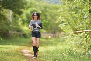 BIB: 0895
                            <button type="button" onclick="openModal(5096053)" class="btn btn-primary btn-sm float-right btn-popup" data-toggle="modal" data-target=".modal-high-quality">
                        <i class="fas fa-shopping-cart"></i> Add to Cart
                    </button>
                                            <button type="button" onclick="isThisMe(5096053, true)" class="btn btn-success btn-sm float-right btn-popup btn-isme hidden" data-toggle="tooltip" data-placement="bottom" title="นี่คือรูปของคุณใช่ไหม คลิกที่นี่เพื่อเอาเข้าอัลบั้ม">
                        <i class="fas fa-plus"></i> Add to album
                    </button>
                    <button type="button" onclick="isThisMe(5096053, false)" class="btn btn-warning btn-sm float-right btn-popup btn-isnotme hidden">
                        <i class="fas fa-ban"></i> Remove from album
                    </button>