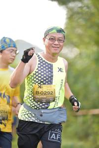 BIB: 0292, 284
                            <button type="button" onclick="openModal(4947394)" class="btn btn-primary btn-sm float-right btn-popup" data-toggle="modal" data-target=".modal-high-quality">
                        <i class="fas fa-shopping-cart"></i> Add to Cart
                    </button>
                                            <button type="button" onclick="isThisMe(4947394, true)" class="btn btn-success btn-sm float-right btn-popup btn-isme hidden" data-toggle="tooltip" data-placement="bottom" title="นี่คือรูปของคุณใช่ไหม คลิกที่นี่เพื่อเอาเข้าอัลบั้ม">
                        <i class="fas fa-plus"></i> Add to album
                    </button>
                    <button type="button" onclick="isThisMe(4947394, false)" class="btn btn-warning btn-sm float-right btn-popup btn-isnotme hidden">
                        <i class="fas fa-ban"></i> Remove from album
                    </button>