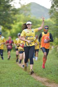 BIB: 0960
                            <button type="button" onclick="openModal(4933983)" class="btn btn-primary btn-sm float-right btn-popup" data-toggle="modal" data-target=".modal-high-quality">
                        <i class="fas fa-shopping-cart"></i> Add to Cart
                    </button>
                                            <button type="button" onclick="isThisMe(4933983, true)" class="btn btn-success btn-sm float-right btn-popup btn-isme hidden" data-toggle="tooltip" data-placement="bottom" title="นี่คือรูปของคุณใช่ไหม คลิกที่นี่เพื่อเอาเข้าอัลบั้ม">
                        <i class="fas fa-plus"></i> Add to album
                    </button>
                    <button type="button" onclick="isThisMe(4933983, false)" class="btn btn-warning btn-sm float-right btn-popup btn-isnotme hidden">
                        <i class="fas fa-ban"></i> Remove from album
                    </button>