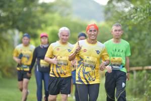 BIB: 1090
                            <button type="button" onclick="openModal(4950527)" class="btn btn-primary btn-sm float-right btn-popup" data-toggle="modal" data-target=".modal-high-quality">
                        <i class="fas fa-shopping-cart"></i> Add to Cart
                    </button>
                                            <button type="button" onclick="isThisMe(4950527, true)" class="btn btn-success btn-sm float-right btn-popup btn-isme hidden" data-toggle="tooltip" data-placement="bottom" title="นี่คือรูปของคุณใช่ไหม คลิกที่นี่เพื่อเอาเข้าอัลบั้ม">
                        <i class="fas fa-plus"></i> Add to album
                    </button>
                    <button type="button" onclick="isThisMe(4950527, false)" class="btn btn-warning btn-sm float-right btn-popup btn-isnotme hidden">
                        <i class="fas fa-ban"></i> Remove from album
                    </button>