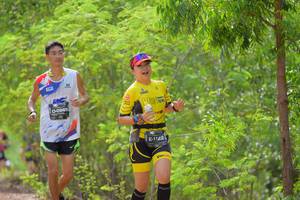 BIB: 0985, 1122
                            <button type="button" onclick="openModal(5116237)" class="btn btn-primary btn-sm float-right btn-popup" data-toggle="modal" data-target=".modal-high-quality">
                        <i class="fas fa-shopping-cart"></i> Add to Cart
                    </button>
                                            <button type="button" onclick="isThisMe(5116237, true)" class="btn btn-success btn-sm float-right btn-popup btn-isme hidden" data-toggle="tooltip" data-placement="bottom" title="นี่คือรูปของคุณใช่ไหม คลิกที่นี่เพื่อเอาเข้าอัลบั้ม">
                        <i class="fas fa-plus"></i> Add to album
                    </button>
                    <button type="button" onclick="isThisMe(5116237, false)" class="btn btn-warning btn-sm float-right btn-popup btn-isnotme hidden">
                        <i class="fas fa-ban"></i> Remove from album
                    </button>