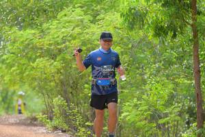 BIB: 0834
                            <button type="button" onclick="openModal(5115687)" class="btn btn-primary btn-sm float-right btn-popup" data-toggle="modal" data-target=".modal-high-quality">
                        <i class="fas fa-shopping-cart"></i> Add to Cart
                    </button>
                                            <button type="button" onclick="isThisMe(5115687, true)" class="btn btn-success btn-sm float-right btn-popup btn-isme hidden" data-toggle="tooltip" data-placement="bottom" title="นี่คือรูปของคุณใช่ไหม คลิกที่นี่เพื่อเอาเข้าอัลบั้ม">
                        <i class="fas fa-plus"></i> Add to album
                    </button>
                    <button type="button" onclick="isThisMe(5115687, false)" class="btn btn-warning btn-sm float-right btn-popup btn-isnotme hidden">
                        <i class="fas fa-ban"></i> Remove from album
                    </button>