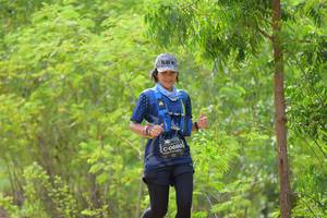 BIB: 0660
                            <button type="button" onclick="openModal(5116464)" class="btn btn-primary btn-sm float-right btn-popup" data-toggle="modal" data-target=".modal-high-quality">
                        <i class="fas fa-shopping-cart"></i> Add to Cart
                    </button>
                                            <button type="button" onclick="isThisMe(5116464, true)" class="btn btn-success btn-sm float-right btn-popup btn-isme hidden" data-toggle="tooltip" data-placement="bottom" title="นี่คือรูปของคุณใช่ไหม คลิกที่นี่เพื่อเอาเข้าอัลบั้ม">
                        <i class="fas fa-plus"></i> Add to album
                    </button>
                    <button type="button" onclick="isThisMe(5116464, false)" class="btn btn-warning btn-sm float-right btn-popup btn-isnotme hidden">
                        <i class="fas fa-ban"></i> Remove from album
                    </button>