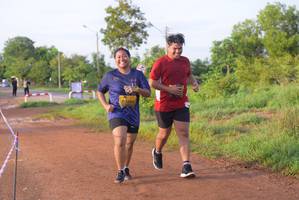 BIB: 1204
                            <button type="button" onclick="openModal(5173035)" class="btn btn-primary btn-sm float-right btn-popup" data-toggle="modal" data-target=".modal-high-quality">
                        <i class="fas fa-shopping-cart"></i> Add to Cart
                    </button>
                                            <button type="button" onclick="isThisMe(5173035, true)" class="btn btn-success btn-sm float-right btn-popup btn-isme hidden" data-toggle="tooltip" data-placement="bottom" title="นี่คือรูปของคุณใช่ไหม คลิกที่นี่เพื่อเอาเข้าอัลบั้ม">
                        <i class="fas fa-plus"></i> Add to album
                    </button>
                    <button type="button" onclick="isThisMe(5173035, false)" class="btn btn-warning btn-sm float-right btn-popup btn-isnotme hidden">
                        <i class="fas fa-ban"></i> Remove from album
                    </button>