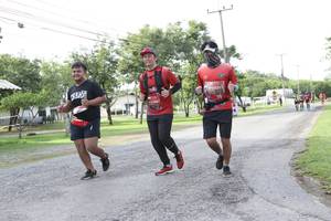 BIB: 199
                            <button type="button" onclick="openModal(5237729)" class="btn btn-primary btn-sm float-right btn-popup" data-toggle="modal" data-target=".modal-high-quality">
                        <i class="fas fa-shopping-cart"></i> Add to Cart
                    </button>
                                            <button type="button" onclick="isThisMe(5237729, true)" class="btn btn-success btn-sm float-right btn-popup btn-isme hidden" data-toggle="tooltip" data-placement="bottom" title="นี่คือรูปของคุณใช่ไหม คลิกที่นี่เพื่อเอาเข้าอัลบั้ม">
                        <i class="fas fa-plus"></i> Add to album
                    </button>
                    <button type="button" onclick="isThisMe(5237729, false)" class="btn btn-warning btn-sm float-right btn-popup btn-isnotme hidden">
                        <i class="fas fa-ban"></i> Remove from album
                    </button>