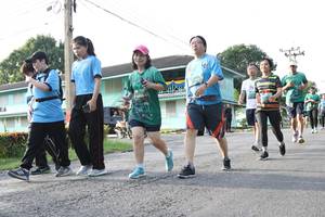 BIB: 7066
                            <button type="button" onclick="openModal(5233172)" class="btn btn-primary btn-sm float-right btn-popup" data-toggle="modal" data-target=".modal-high-quality">
                        <i class="fas fa-shopping-cart"></i> Add to Cart
                    </button>
                                            <button type="button" onclick="isThisMe(5233172, true)" class="btn btn-success btn-sm float-right btn-popup btn-isme hidden" data-toggle="tooltip" data-placement="bottom" title="นี่คือรูปของคุณใช่ไหม คลิกที่นี่เพื่อเอาเข้าอัลบั้ม">
                        <i class="fas fa-plus"></i> Add to album
                    </button>
                    <button type="button" onclick="isThisMe(5233172, false)" class="btn btn-warning btn-sm float-right btn-popup btn-isnotme hidden">
                        <i class="fas fa-ban"></i> Remove from album
                    </button>